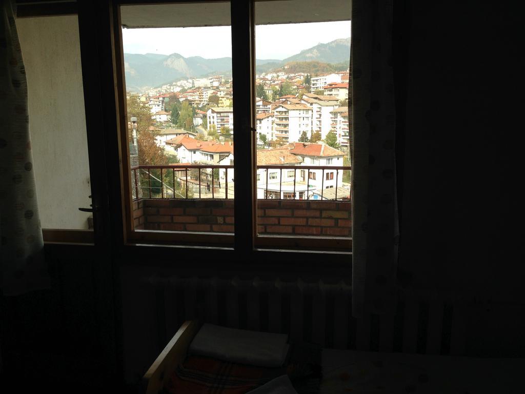 Katerina Family Hotel Smoljan Exterior foto