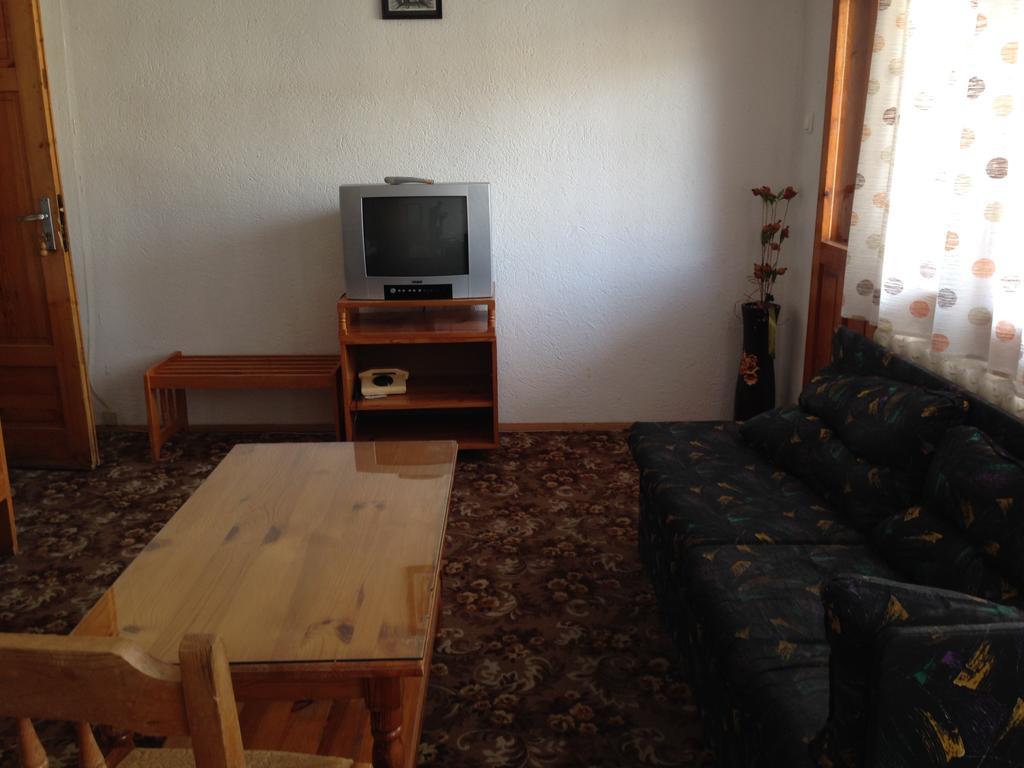Katerina Family Hotel Smoljan Zimmer foto